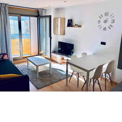 Acogedor apartamento a 50m de Playa Silgar