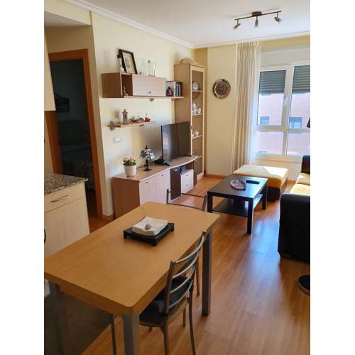 Acogedor Apartamento en Oviedo Frente al HUCA