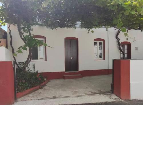 Acogedora casa adosada con entrada independiente