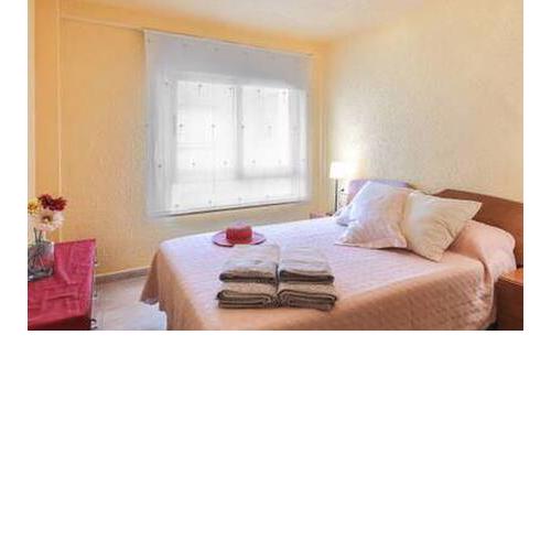 ACOJEDOR APARTAMENTO CON TERRAZA EN BLANES (COSTA BRAVA)