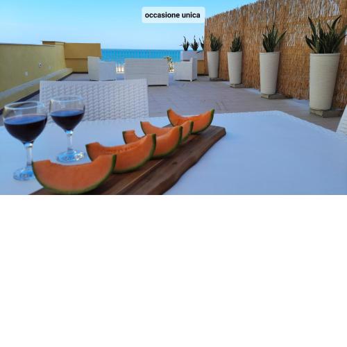 Acquaduci - Casa Vacanza Fronte Mare lungomare Pietre Nere