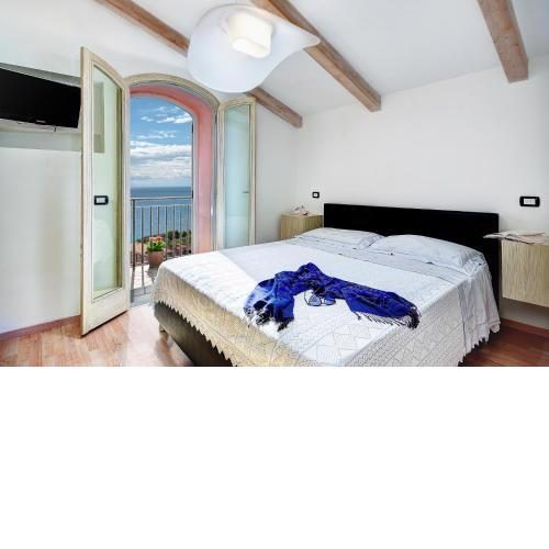 Acquamarina Suite by Gocce - Stunning Ocean Views