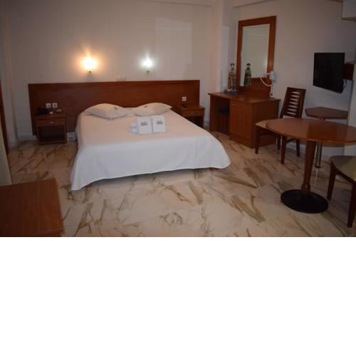Acropole Hotel