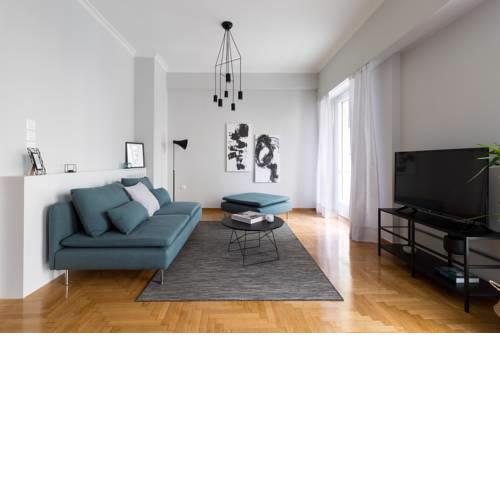 Acropolis Core Bright & Modern Apartment by UPSTREET