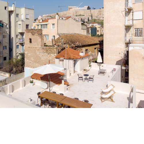 Acropolis Heights at the foot of the Parthenon
