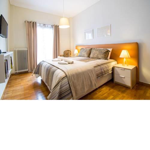 Acropolis Museum 2BD suite