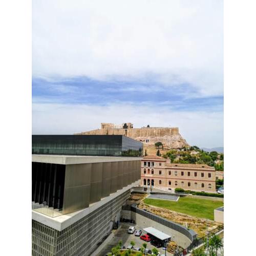 Acropolis museum grand apartment