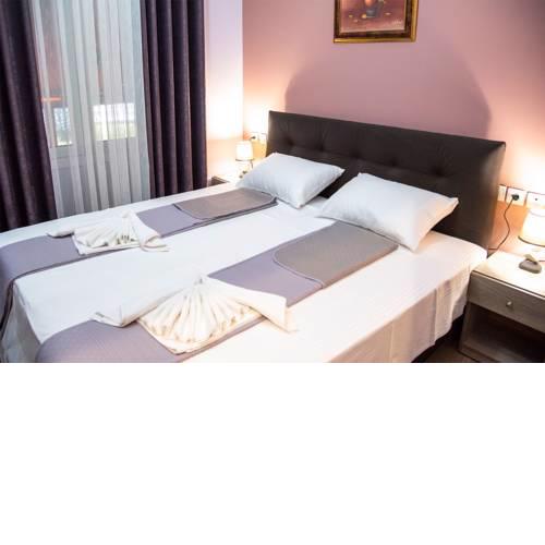 Acropolis Suites 54 Purple