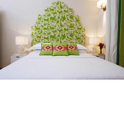 Acropolis TownHouseCo