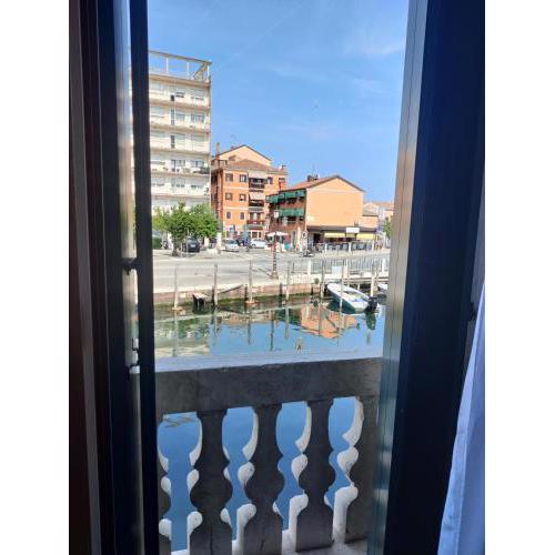 Ada Canal House