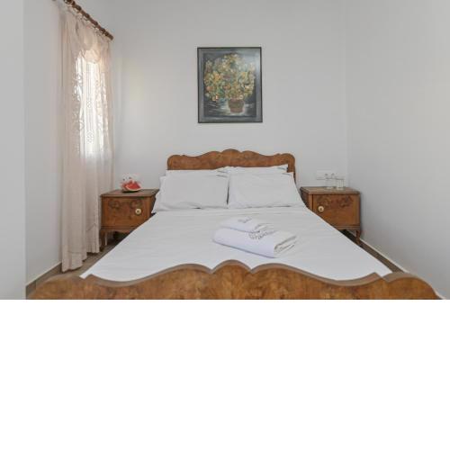 Adamas Studios Asscher Room