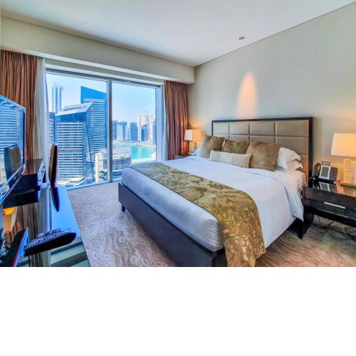 Address Dubai Marina Residence , Serviced 1 bedroom Full Marina view By Gardenia Suites