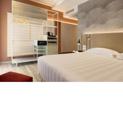 Adesso Hotel