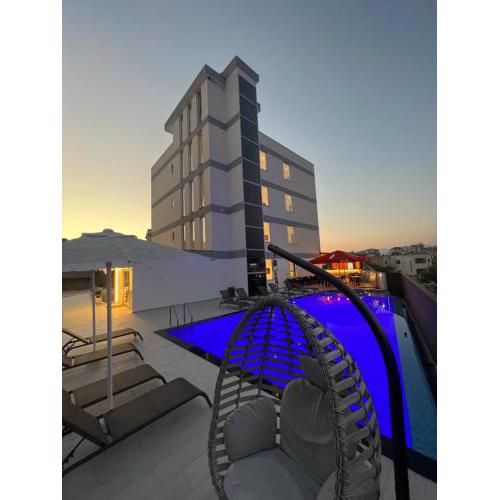 ADMIRO Hotel