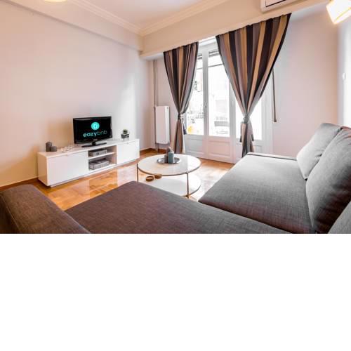 Adorable apartment with 2 bedrooms under Acropolis