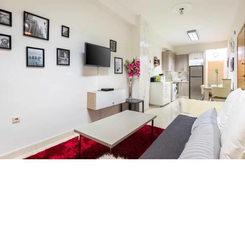Adorable flat for 4 ppl in Kolonaki