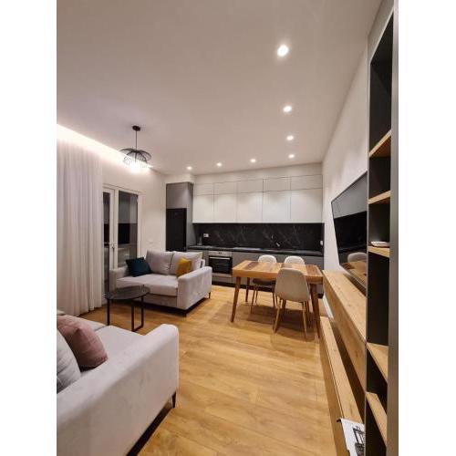 Adore - Modern Apartment