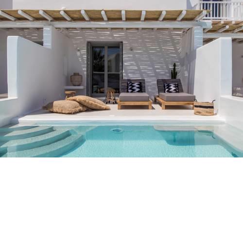 Adorno Beach Hotel and Suites
