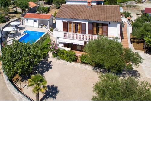 ADRIA-Holiday House with a beautiful pool