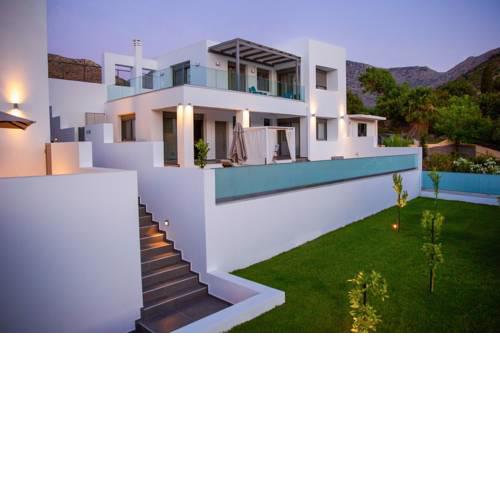 Adrianna Villa 1