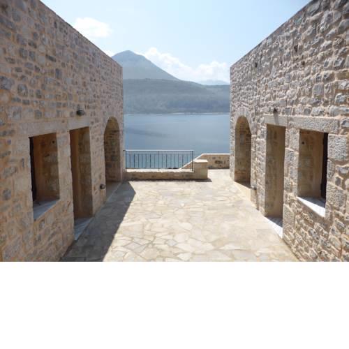Aedon & Itylos Seaside Studios Karavostasi Oitylo