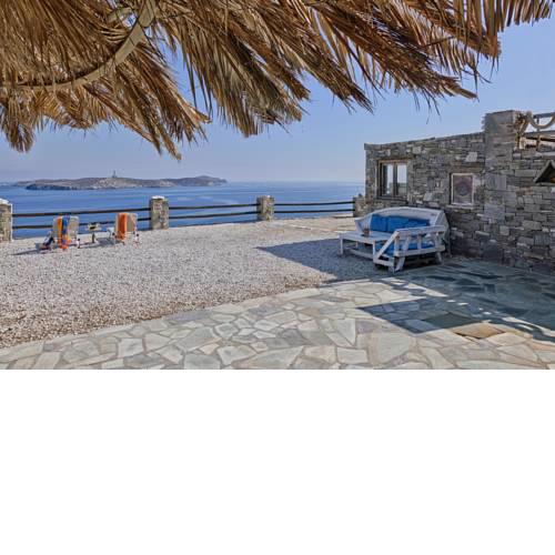 Aegean View - Seaside Apartment in Syros