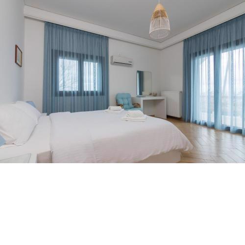 Aegean view seafront 3 bedroom villa