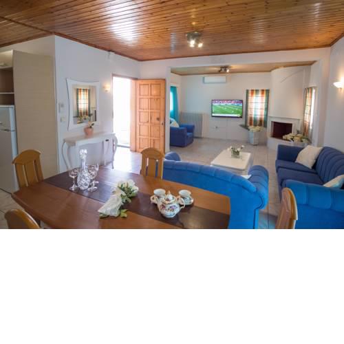 Aelia Apartment