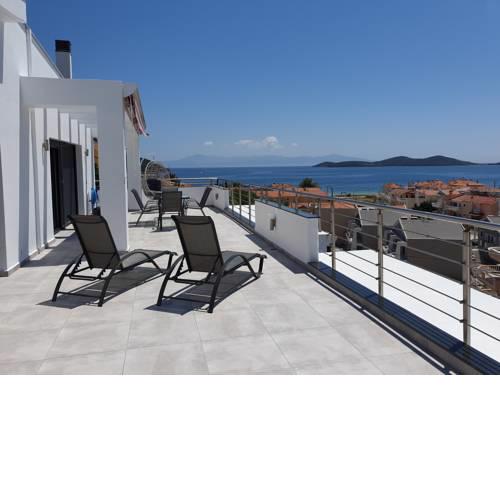 Aelia Apartments