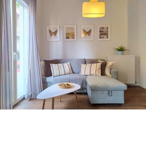 Aelia Neoclassical 95 m² Apt in Victoria