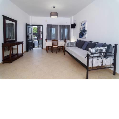 Aelia Suites