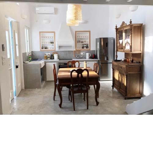 Aetheria Traditional House 1