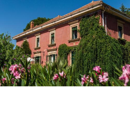 Affascinante Villa Ottocentesca a Caltagirone
