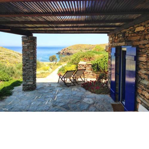 Agelos Beachfront Villa
