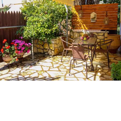 Aggeliki's Hideaway
