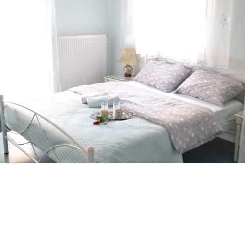 Agia Sofia's Down Town Flat