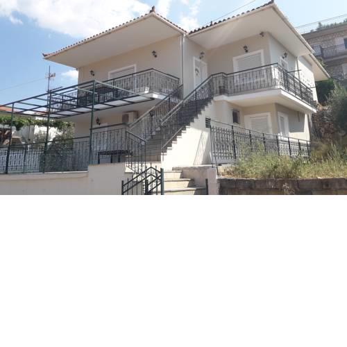 Agios Georgios Village