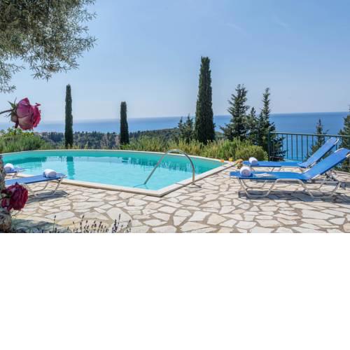 Agios Nikitas Villa Sleeps 6 with Pool and Air Con