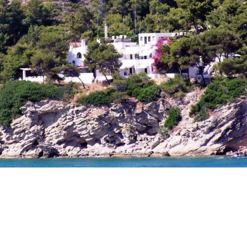 Agistri Club Hotel