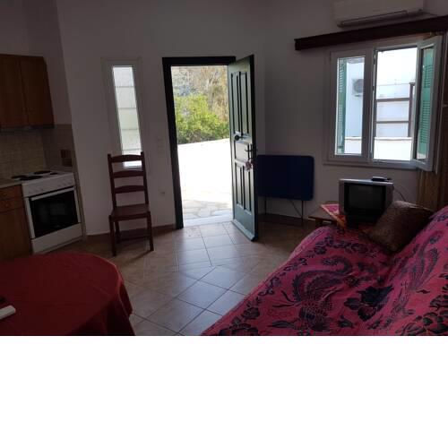 AGKYRA ROOMS