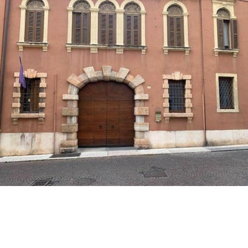 Agli Archi Dell'Arena