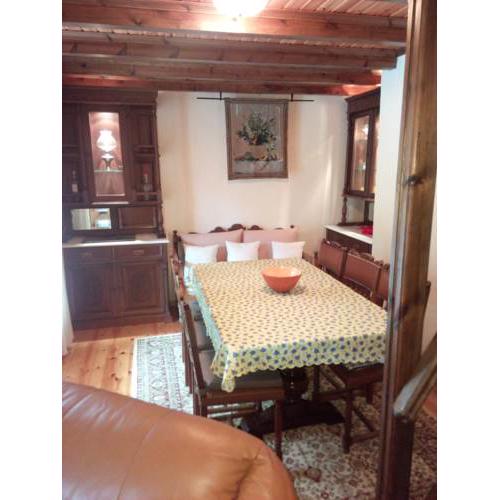 Agoriani Chalet