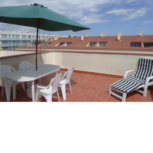 Agradable Ático con gran Terraza a 1 Minuto de la Playa