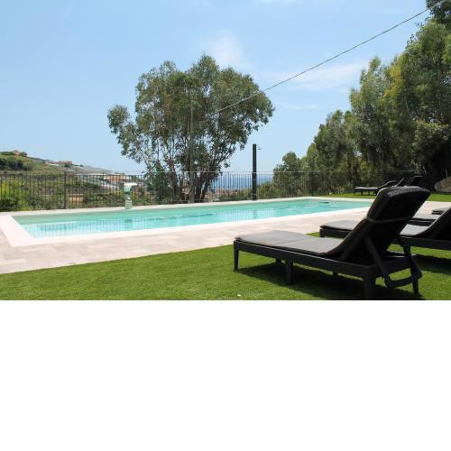 Agriturismo Azzurra Biricchina - Suites