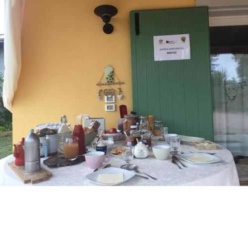 Agriturismo MACOLE Fattoria con Spuntini