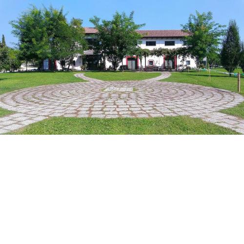 Agriturismo Tirtha