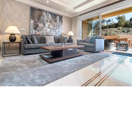 AHC- Top class flat in Aloha hill club, sea view
