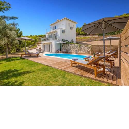 Ai Giannis Villa Sleeps 6 with Pool Air Con and WiFi