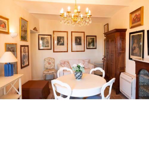 Ai Leoni Ruggenti - Suite dei Tesori Antichi in Monferrato