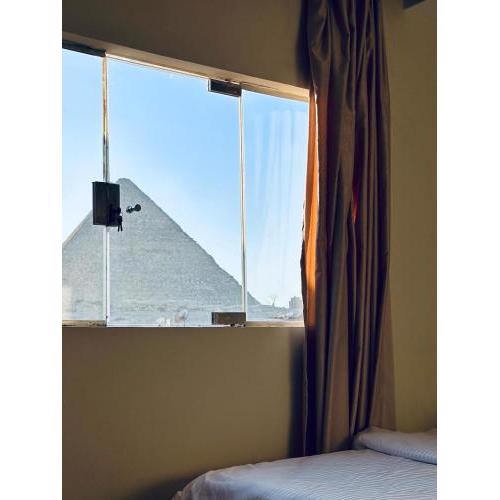 Aida pyramids